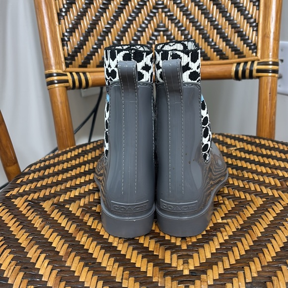 Coach Rivington Waterproof Chelsea Boots - Picture 4 of 6